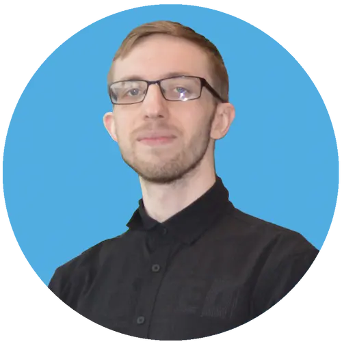 Profile picture of professional website developer Adam Lee on a link-in-bio website page